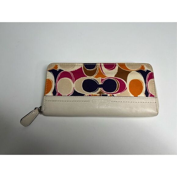 Rare Coach Ashley hand drawn scarf print wallet - Picture 2 of 15